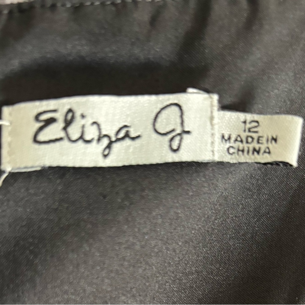 Eliza J Gray Dress - Picture 4 of 4